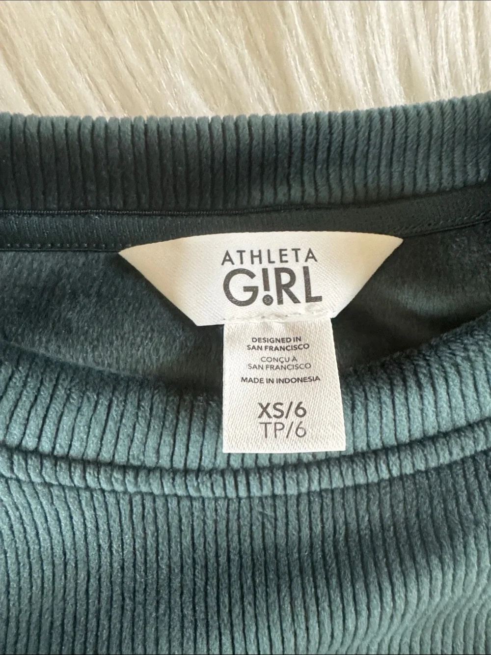 Athleta Girl Cozy Rib Pine Green Crewneck Sweatshirt Size XS/6